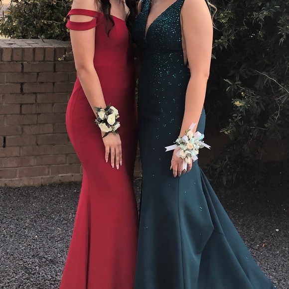 Prom dress - Picture 5 of 5